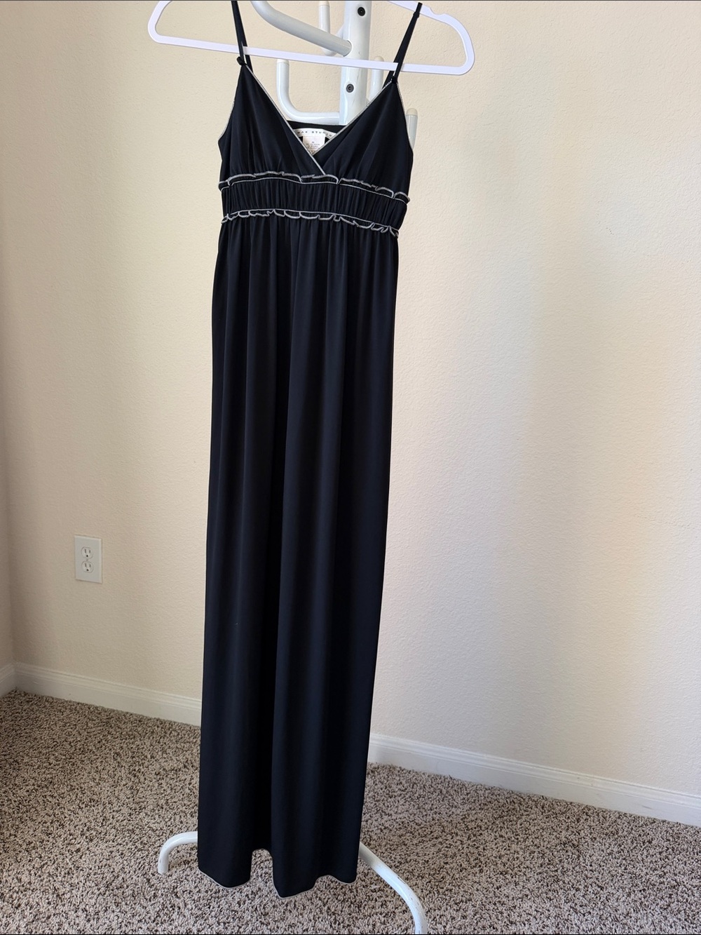 Max Studio Black Dress with White Contrast Stitching